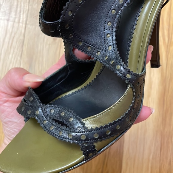 Alexander McQueen Olive and Black Sandal Heels - Picture 4 of 5